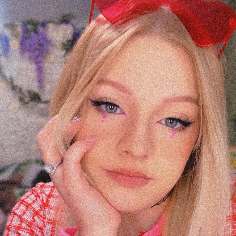 Meet your Posher, Bonnie